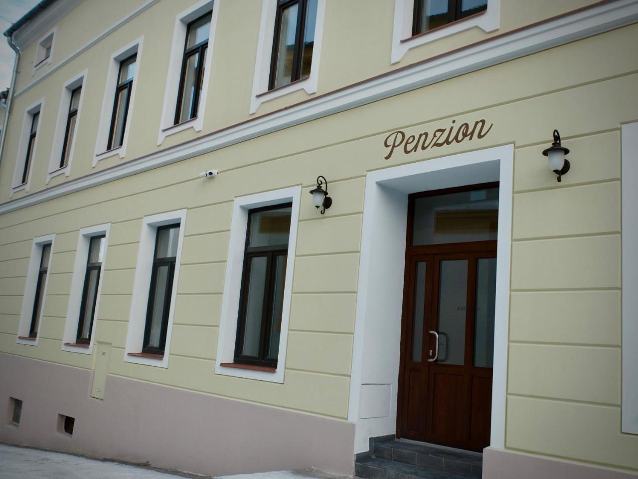 Penzion Stara Posta Frýdek-Místek Екстериор снимка